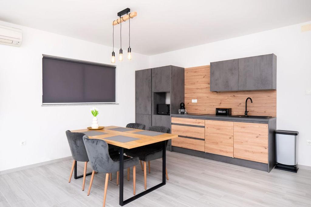 Apartments Grubisic - Sibenik - Parking Included Exterior foto
